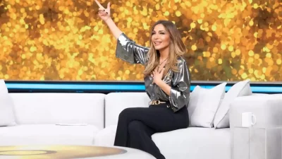 «Να συγκινηθούμε και να διασκεδάσουμε» - Η ανάρτηση της Δέσποινας Βανδή για την πρεμιέρα του Chart Show