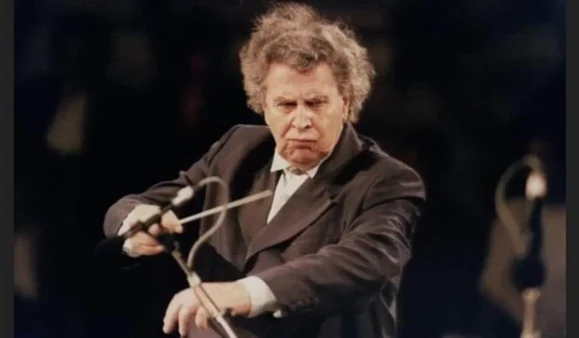 Ανατροπή στην αίτηση των ασφαλιστικών μέτρων της Μαργαρίτας Θεοδωράκη κατά του Κουρή - Τι συνέβη