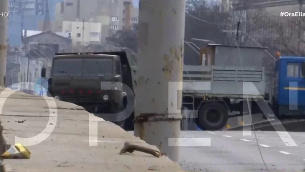 Πόλεμος Ουκρανία: Έκρηξη τη στιγμή που ήταν on air reporter του OPEN - Σε κίνδυνο οι ανταποκριτές