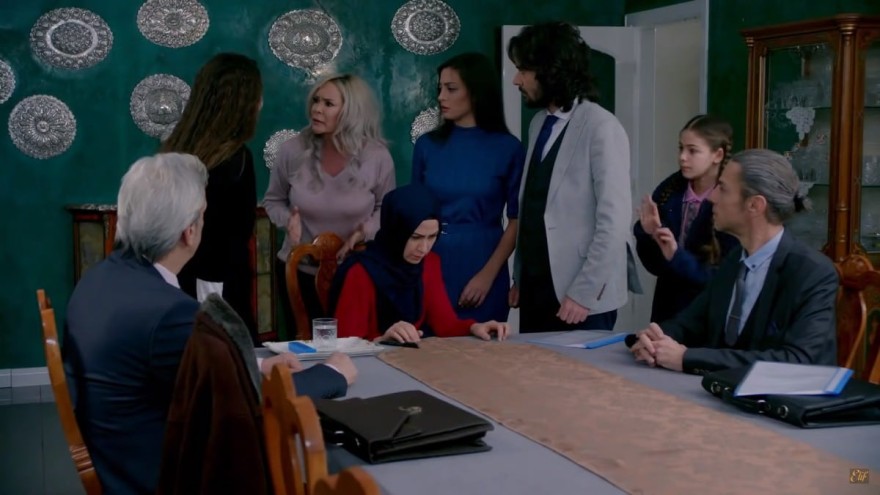 Elif παγίδα Κιγιμέτ σε Μελέκ