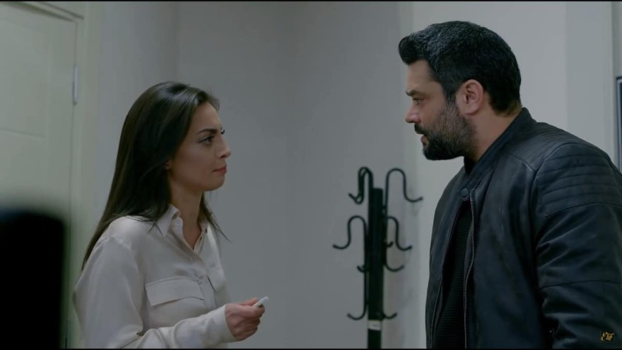 Elif Χουμεϊρά Λεβέντ τσακωμός