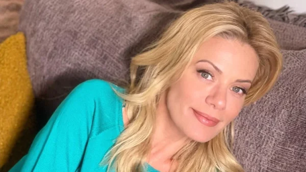 Σούσουρο στο διαδίκτυο με τη φωτογραφία της Μακρυπούλια - Πόζαρε με μαύρα εσώρουχα και έγινε χαμός