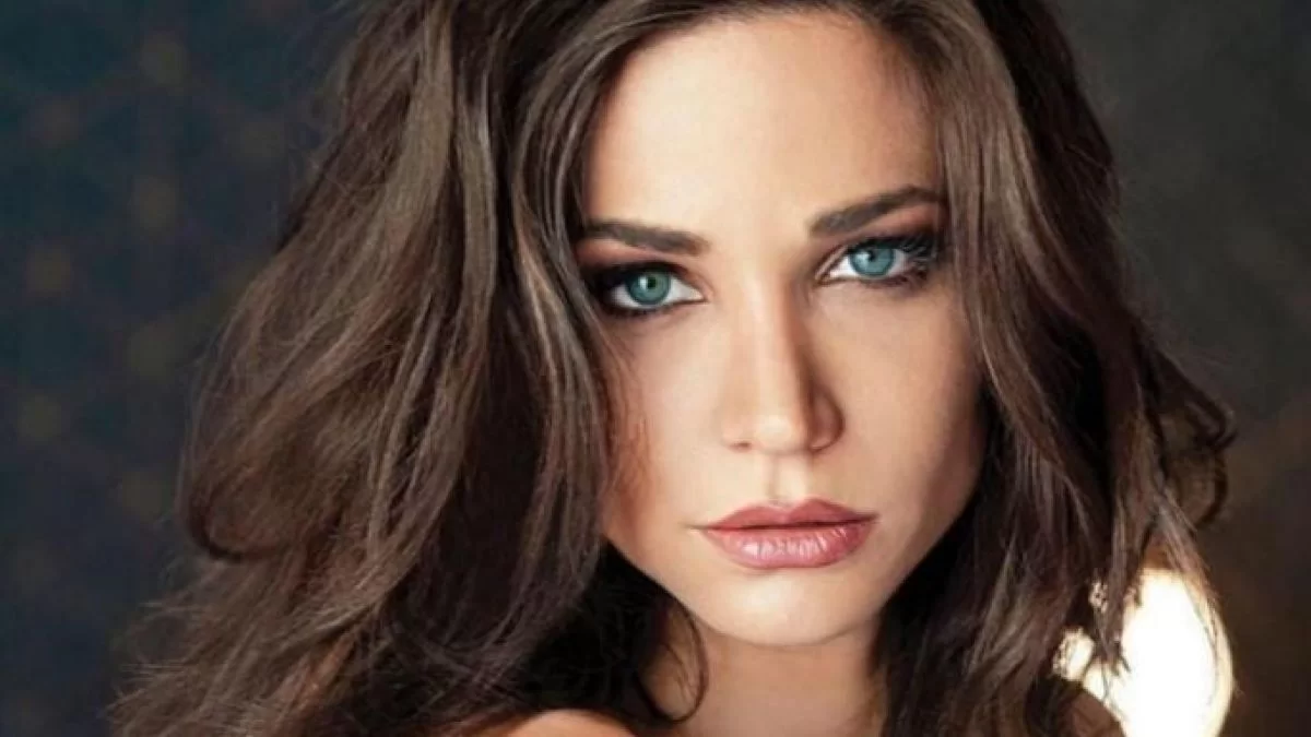 Έκλεψε τις εντυπώσεις η μητέρα της Κατερίνας Γερονικολού - Η κοινή τους εμφάνιση