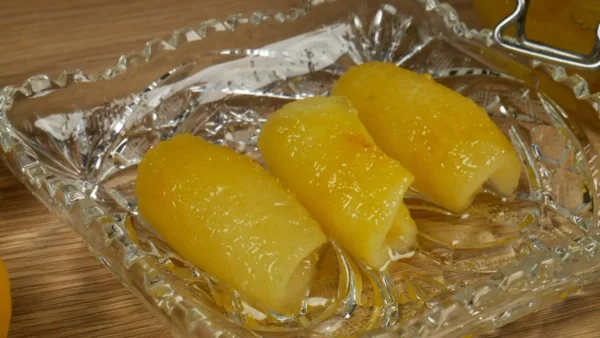 Φτιάξτε μόνοι σας το πιο λαχταριστό γλυκό του κουταλιού λεμόνι