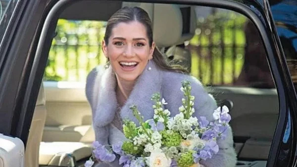 Άκρως εντυπωσιακός ο γάμος στο Λονδίνο για την εγγονή του αείμνηστου Γιάννη Γουλανδρή