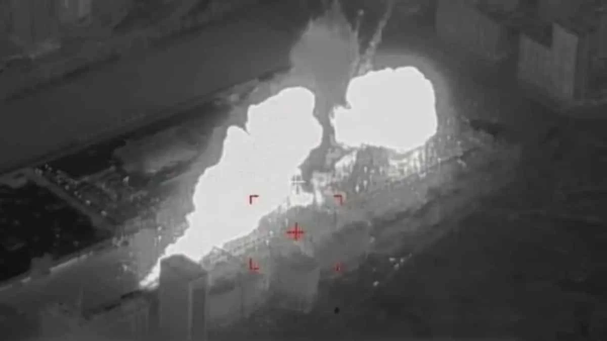 Πόλεμος Ουκρανία: Βίντεο από βομβαρδισμό εμπορικού κέντρου στο Κίεβο – Η στιγμή της τεράστιας έκρηξης