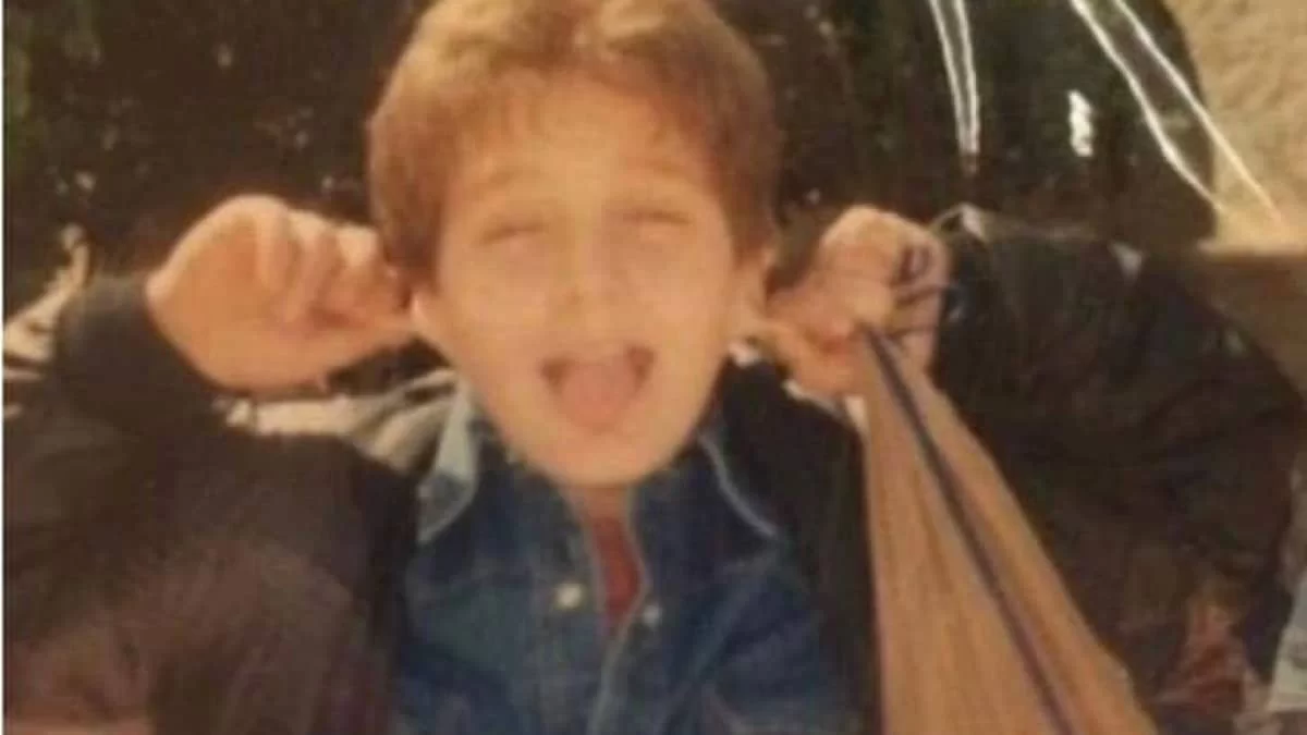 Insta poll: Αναγνωρίζετε το αγοράκι της φωτογραφίας;