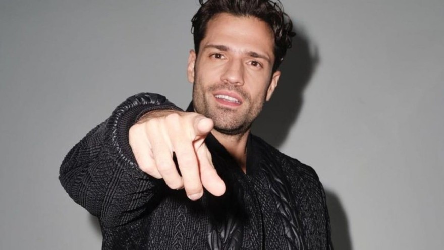  Τι έχει σπουδάσει ο Κωνσταντίνος Αργυρός