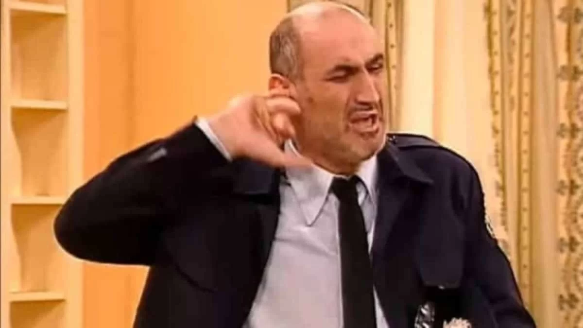 Ασύλληπτο! Το μόνο που έχει αλλάξει είναι... - Πως είναι σήμερα ο αστυνόμος από το Κωνσταντίνου και Ελένης