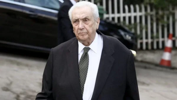 "Η οικογένεια επιθυμεί..." - Η αποκάλυψη του Γιώργου Λιάγκα για τον Δημήτρη Κοντομηνά