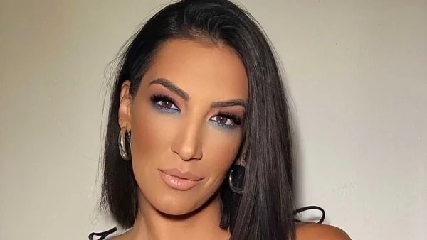 Λάμπει από ευτυχία η Σοφία Λεοντίτση - Η φωτογραφία με τον υπέρηχο της εγκυμοσύνης