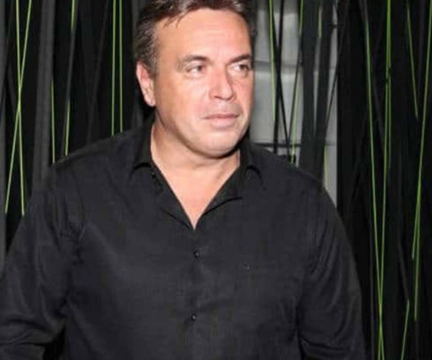 Mανώλης Λιδάκης