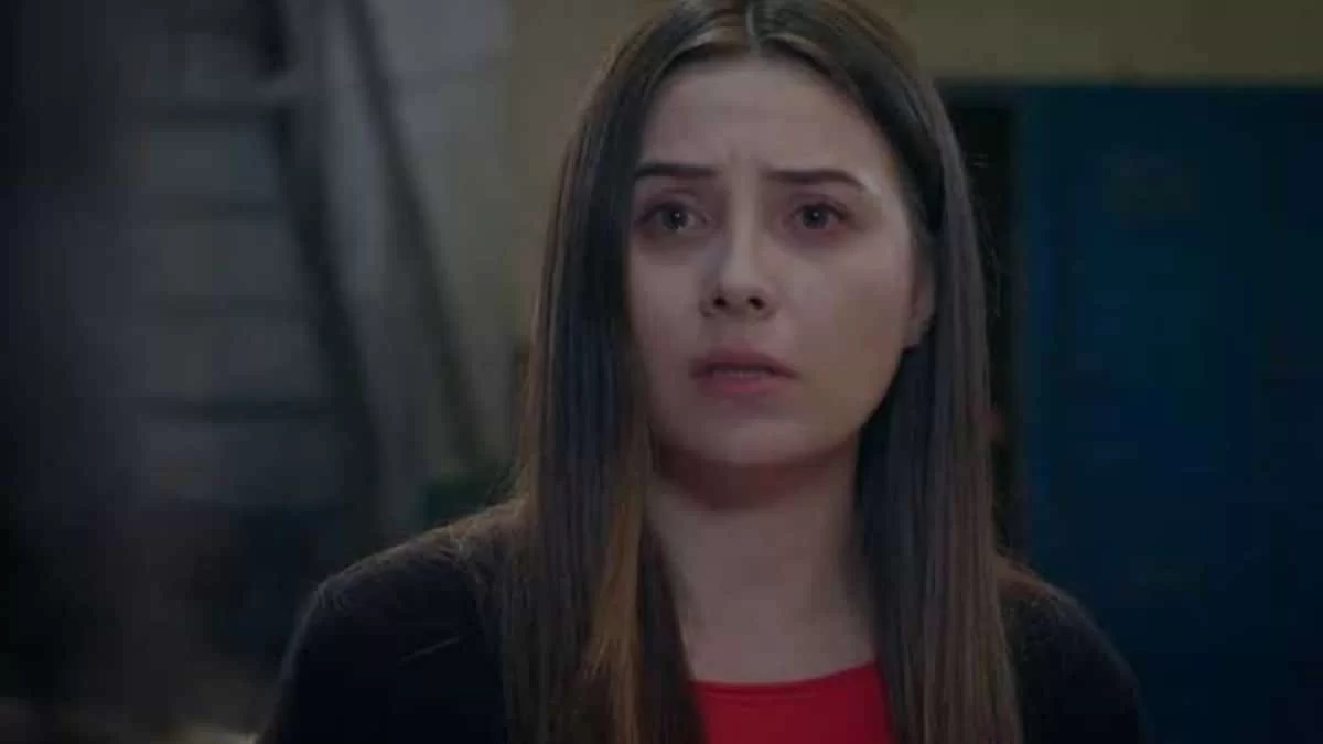 Elif: Η Μελέκ βλέπει τα κατεστραμμένα χρώματα της Ελίφ - Κατάλαβε πως η Κιγιμέτ κρύβεται από πίσω