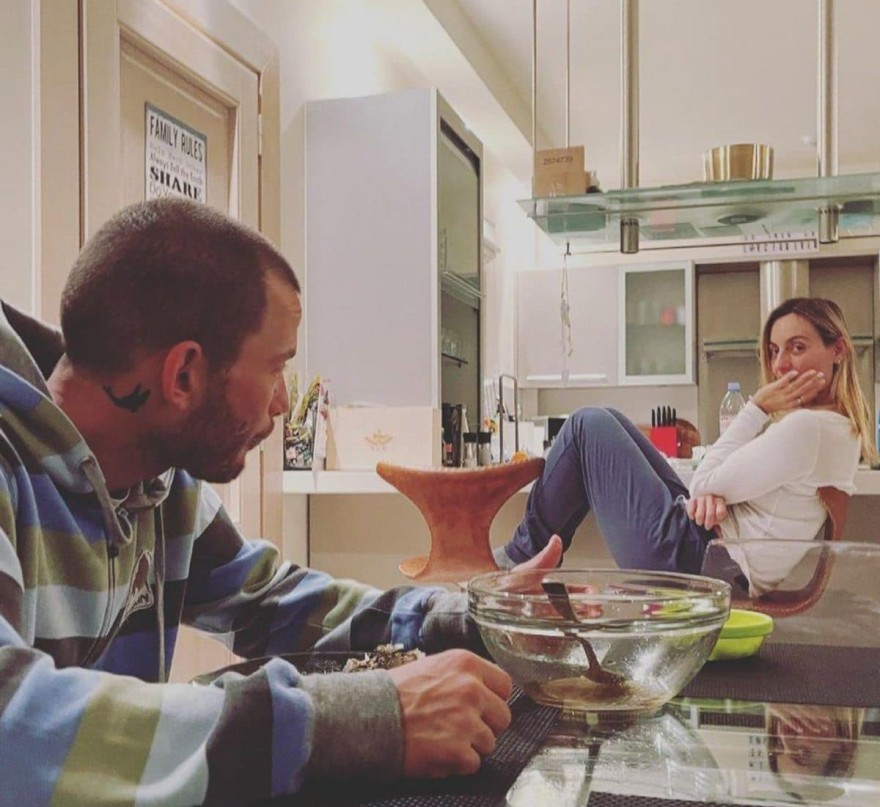 Φωτογραφίες από το σπίτι της Ελεονώρας Μελέτη και του Θοδωρή Μαροσούλη 2