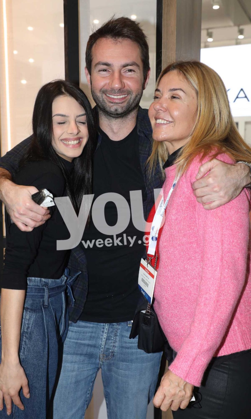 Σε πελάγη ευτυχίας η Άννα Μπεζάν, ο Δημήτρης Παππάς και η Χριστίνα Παππά