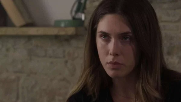 Σοκ στην Γη της Ελιάς - Η Μυρτάλη γυρίζει στο σπίτι και αντικρίζει τον Νικήτα μέσα στα αίματα