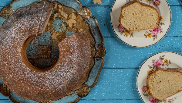 Έτσι θα σου βγει αφράτο και φουσκωτό - 5 τρόποι για το πιο νόστιμο κέικ από την Αργυρώ Μπαρμπαρίγου