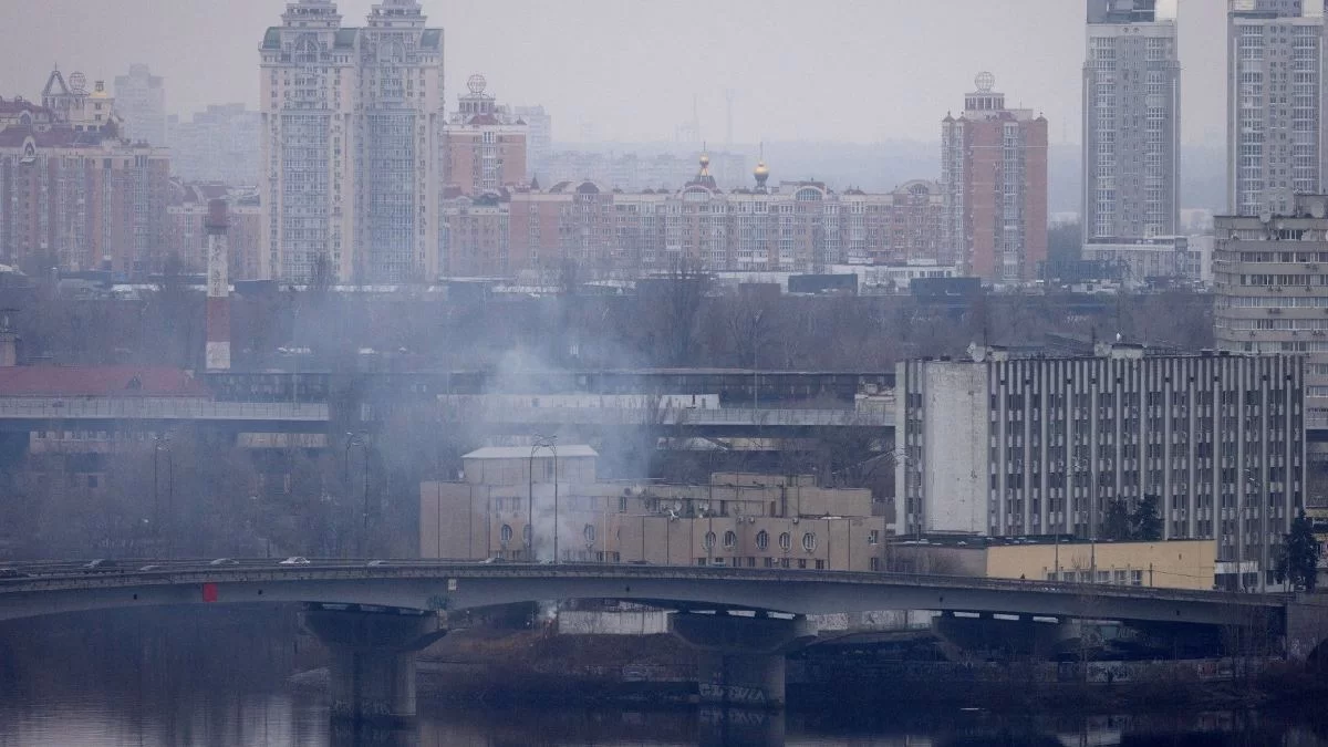 Ουκρανία: Νύχτα αγωνίας στο Κίεβο - Επίθεση σε αποθήκη πυρομαχικών στο Χάρκοβο