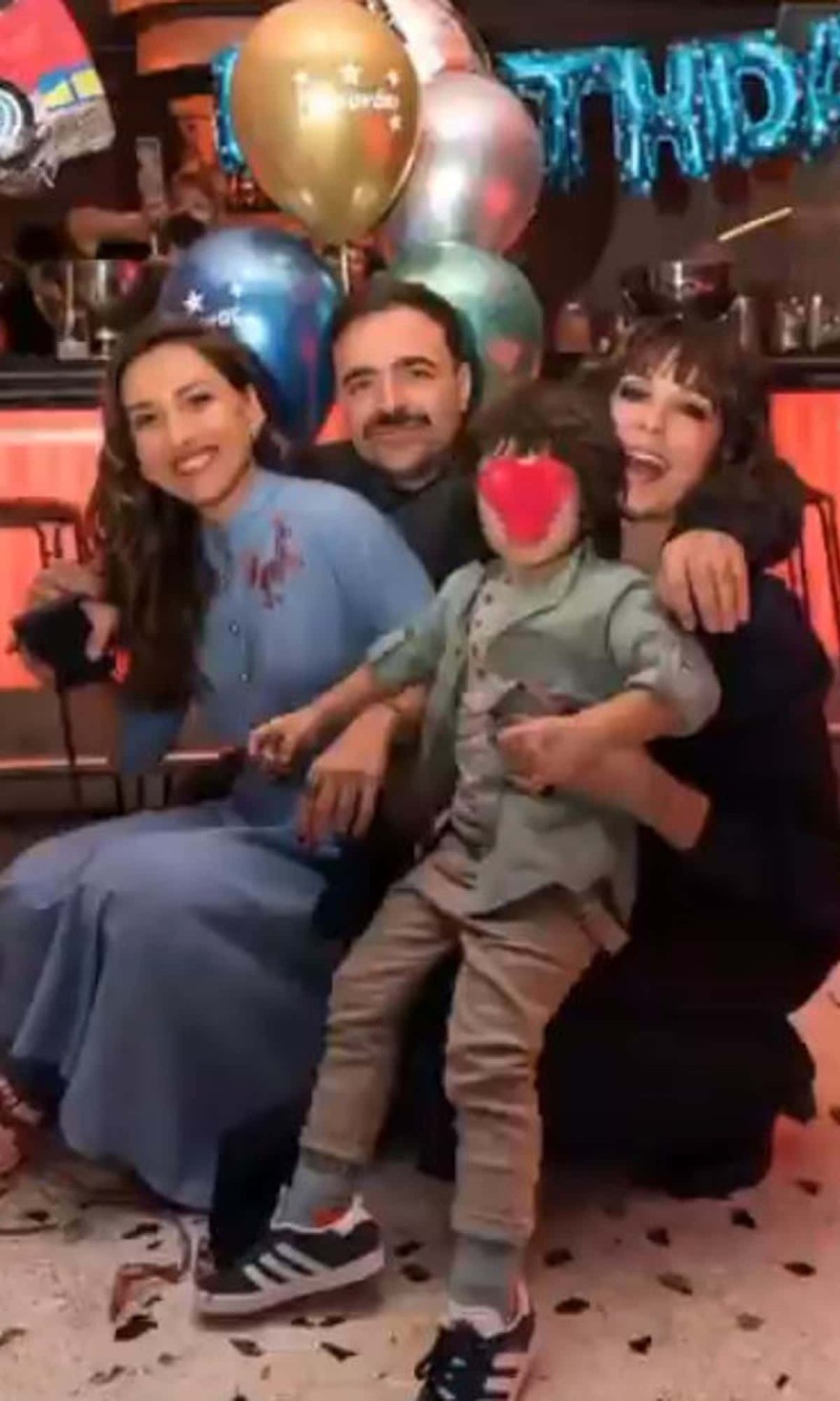 Το πάρτυ για την ονοματοδοσία του γιου της Παπουτσάκη 