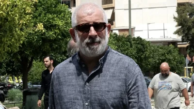«Έχει χάσει 25 κιλά, έχει σοβαρό πρόβλημα» - H απάντηση του δικηγόρου του Πέτρου Φιλιππίδη για την απουσία του