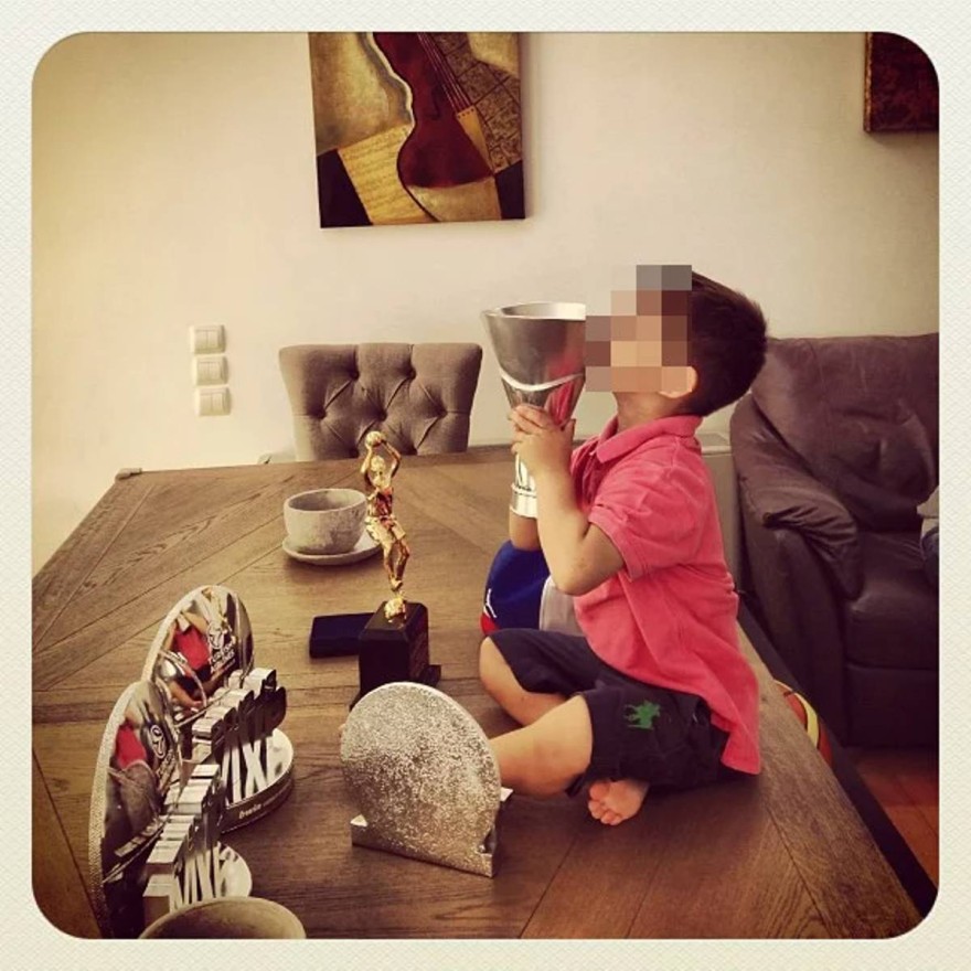 Χοψονίδου Σπανούλης τραπεζαρία