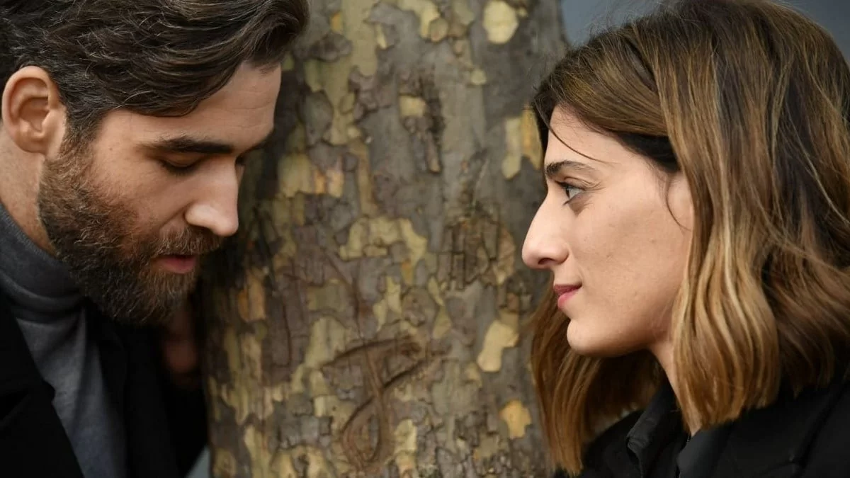 Σασμός: Η Αργυρώ και ο Σταύρος πιο κοντά από ποτέ