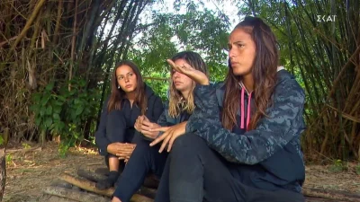 Survivor 5: Σούσουρο μεγατόνων - Ζευγάρι παίκτριες του ριάλιτι; Το twitter αφηνίασε