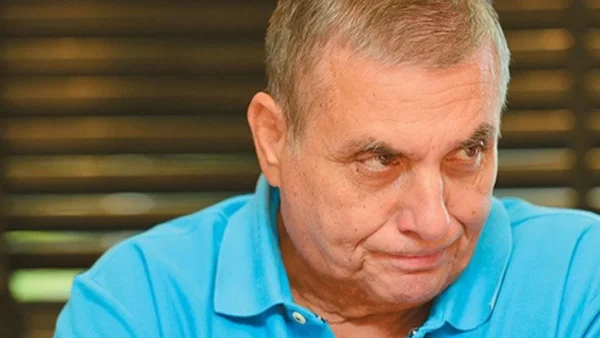 Η χειρόγραφη διαθήκη του Γιώργου Τράγκα - Τα περιουσιακά στοιχεία στο Μπέβερλι Χιλς