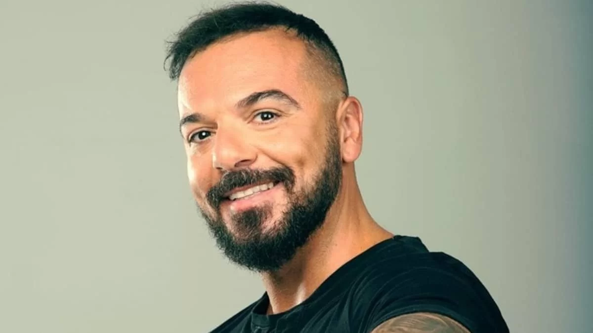 Survivor 5: Ο Τριαντάφυλλος στηρίζει δημόσια τον Σπύρο Μαρτίκα - «Μυαλό δεν βάζετε μαχητούδια...»