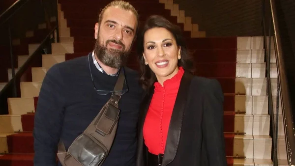 Άννα Μενενάκου: "Στάζει μέλι" με τα τρυφερά λόγια για τον σύντροφο της Σωτήρη Τσαφούλια