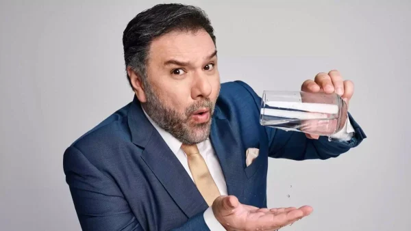 The 2night Show: Οι αποψινοί καλεσμένοι του Γρηγόρη Αρναούτογλου (13/4)