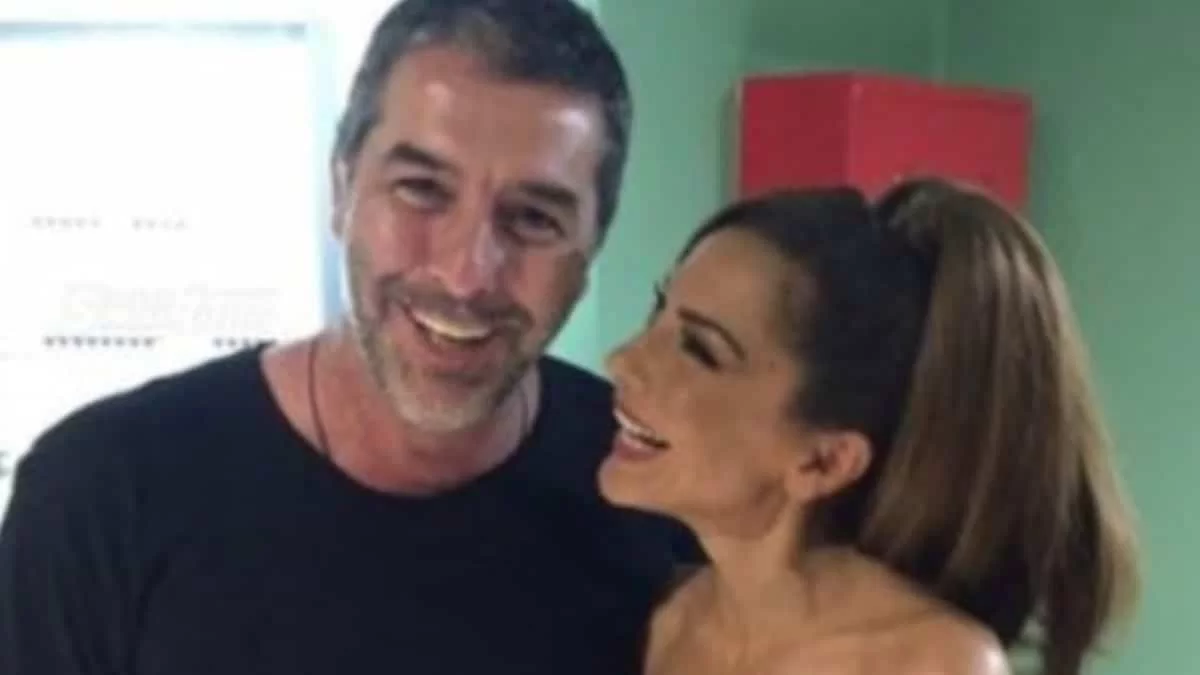 «Με το κορίτσι μου...» - Η πρώτη φωτογραφία της Δέσποινας Βανδή με την αδερφή του Μπισμπίκη