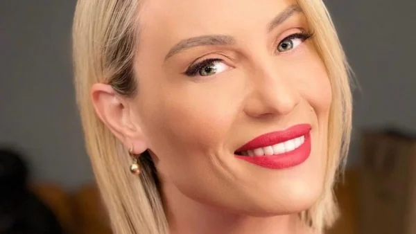 Έτσι ήταν η Ελεονώρα Μελέτη πριν από τις πλαστικές