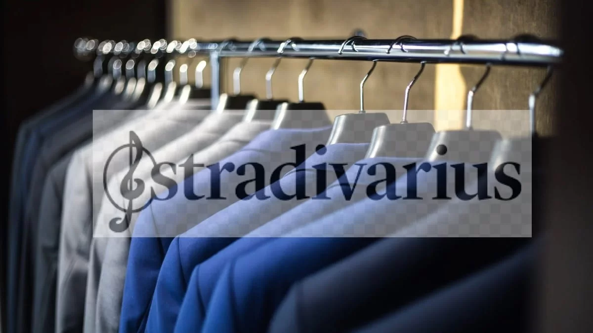 Ξεπουλάνε στο λεπτό τα πέδιλα με τακούνι από τα Stradivarius - Βγαίνουν σε τρία χρώματα
