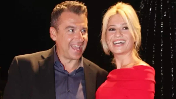 Ξανθιά πρώην παρουσιάστρια - Η σύντροφος του Γιώργου Λιάγκα πριν γνωρίσει και παντρευτεί την Σκορδά