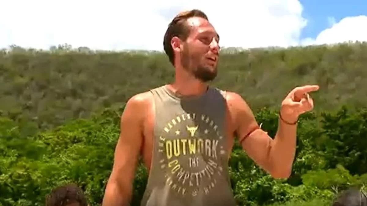 Survivor 5: Χαμός στους πάγκους - Το σύνθημα του Εμμανουήλ που εξόργισε τους Κόκκινους