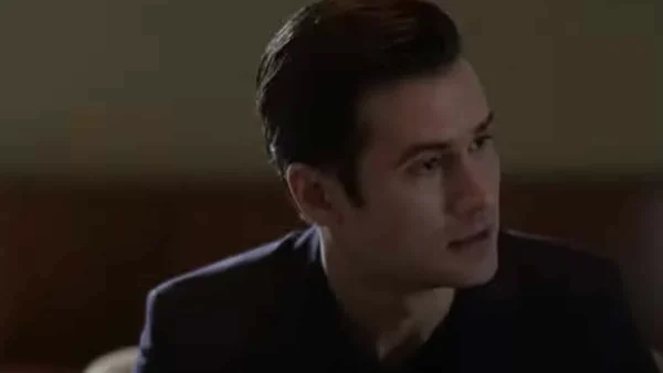 Άγριες Μέλισσες: Οι τύψεις βουλιάζουν το Νικηφόρο σε σκέψεις για τη Ρένα και την  Ασημίνα