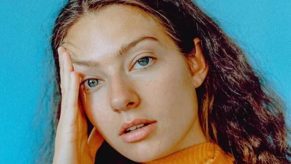 Eurovision 2022: Όλες οι λεπτομέρειες της ελληνικής συμμετοχής - Το φόρεμα που θα φορέσει η Αμάντα Γεωργιάδη