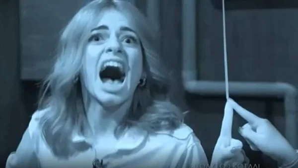 Total Blackout: Η Αντζελίνα Χαλντέντα προκάλεσε "χαμό" με τις φωνές τις -  «Κάτι με γλύφει»