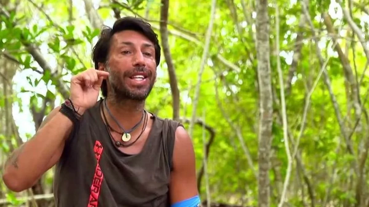 Survivor 5: «Είναι γελοίοι, τους λυπάμαι!» - Τα πρώτα λόγια του Κωνσταντίνου Εμμανουήλ μετά την παραμονή του