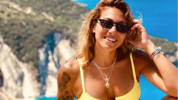 Καμία σχέση με το πριν - Η τεράστια αλλαγή που έκανε η Ευρυδίκη Βαλαβάνη στα μαλλιά της