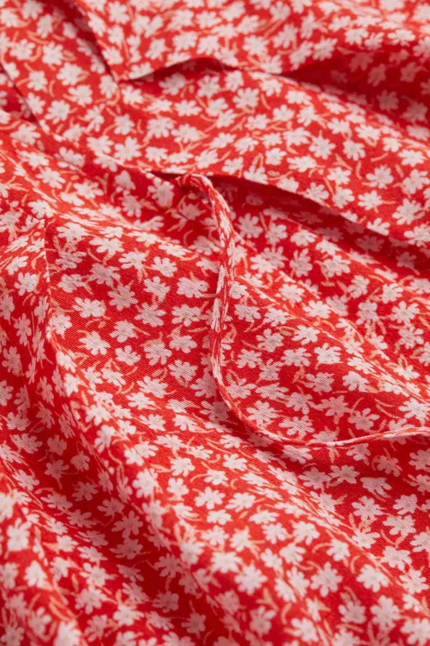 Stradivarius - Το απόλυτο φόρεμα