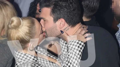 Κι όμως! Ο Δημήτρης Αλεξάνδρου έκανε τατουάζ για την Ιωάννα Τούνη