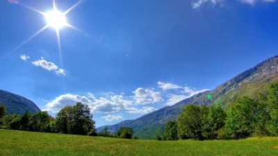 Αίθριος ο καιρός σήμερα 9/4 σε όλη την Ελλάδα - Που θα φτάσει η θερμοκρασία;