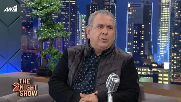 Η επική αντίδραση της Ελισάβετ Κωνσταντινίδου στο τηλεφώνημα του Κώστα Καζάκα στον αέρα του The 2night Show