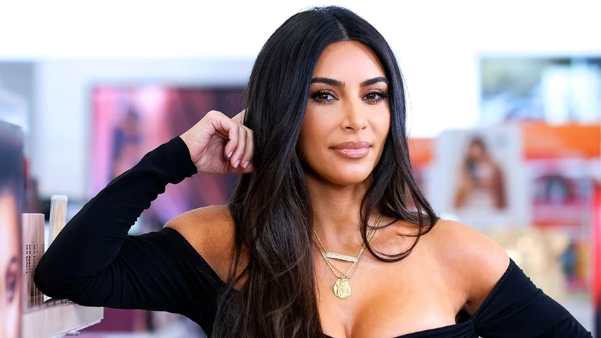 «Όταν φιληθήκαμε για πρώτη φορά...» - Η αποκάλυψη της Kim Kardashian που θα αναστατώσει ξανά τον Kanye West