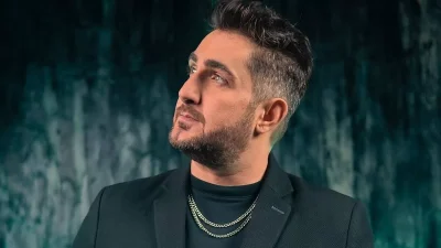 «Με έκλεισαν στο καμαρίνι και μου είπαν ότι θα μου σπάσουν τα πόδια» - Ο Κυανός συγκλονίζει για επιχειρηματία μαγαζιού