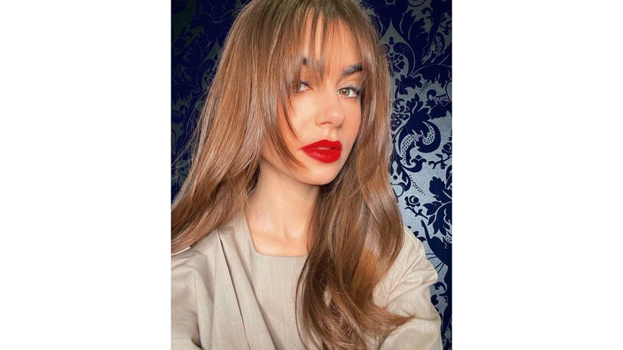 κόκκινα χείλη