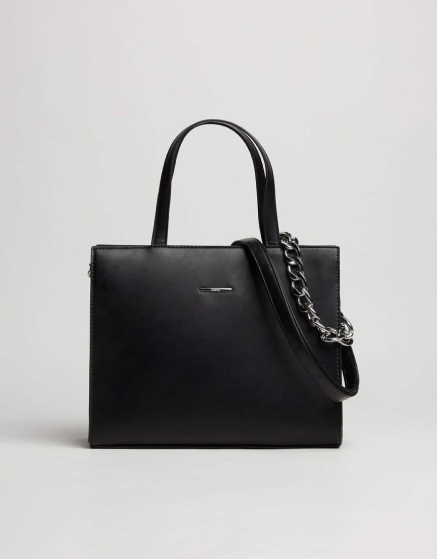 Μαύρη μεγάλη τσάντα από τα Bershka