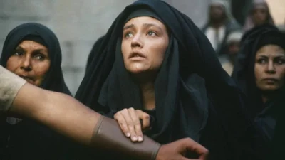 Τρομάξαμε να την αναγνωρίσουμε - Έτσι είναι σήμερα η Παναγία από τον Ιησού στη Ναζαρέτ